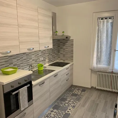 La Casa Nel Con Piscina Apartamento *