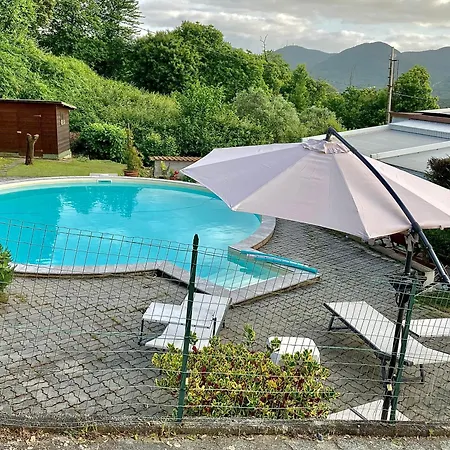 La Casa Nel Con Piscina דירה *