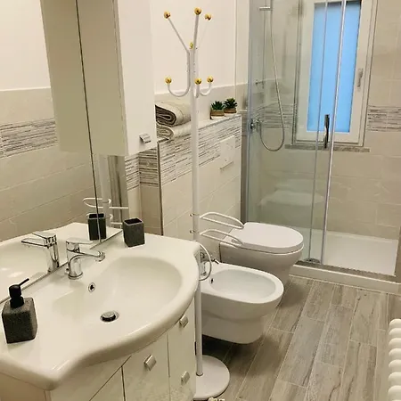 Апартаменты La Casa Nel Con Piscina